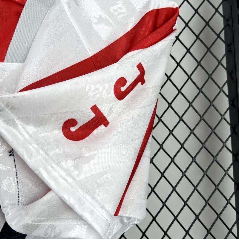 Rayo Vallecano 1994/95 Home Retro Jersey - Image 5