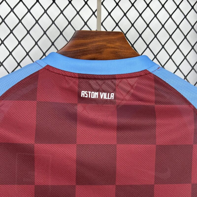 Aston Villa 2011/12 Home Retro Jersey - Image 3