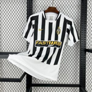 Juventus 2002/03 Home Retro Jersey