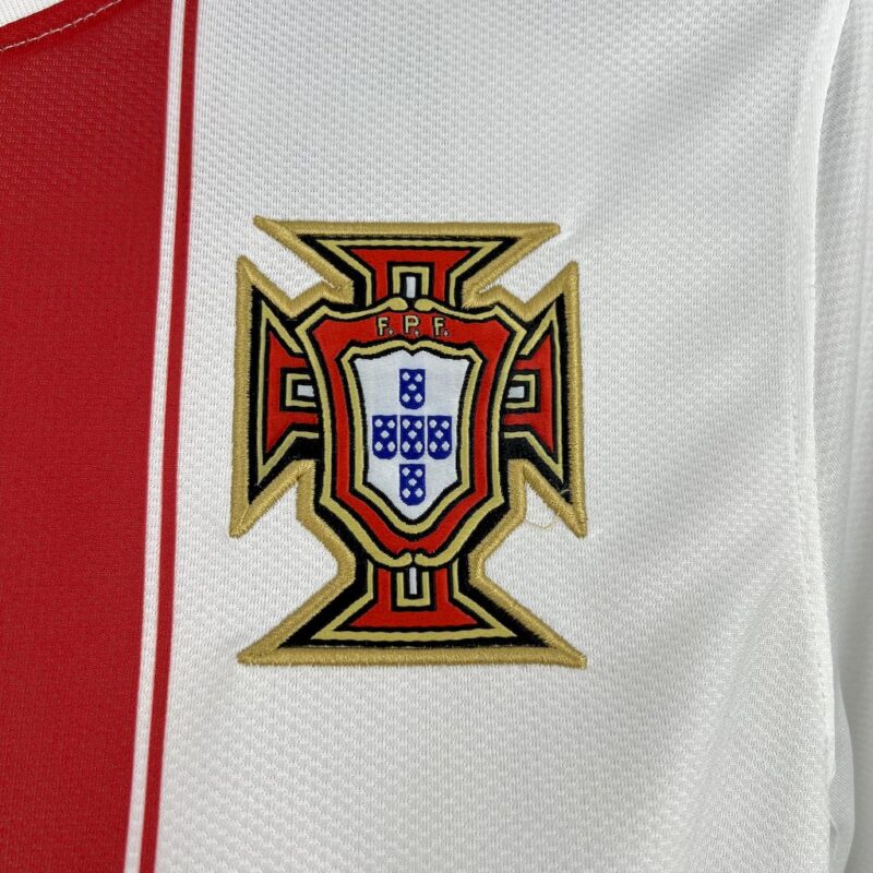 Portugal 2010 Away Retro Jersey - Image 7