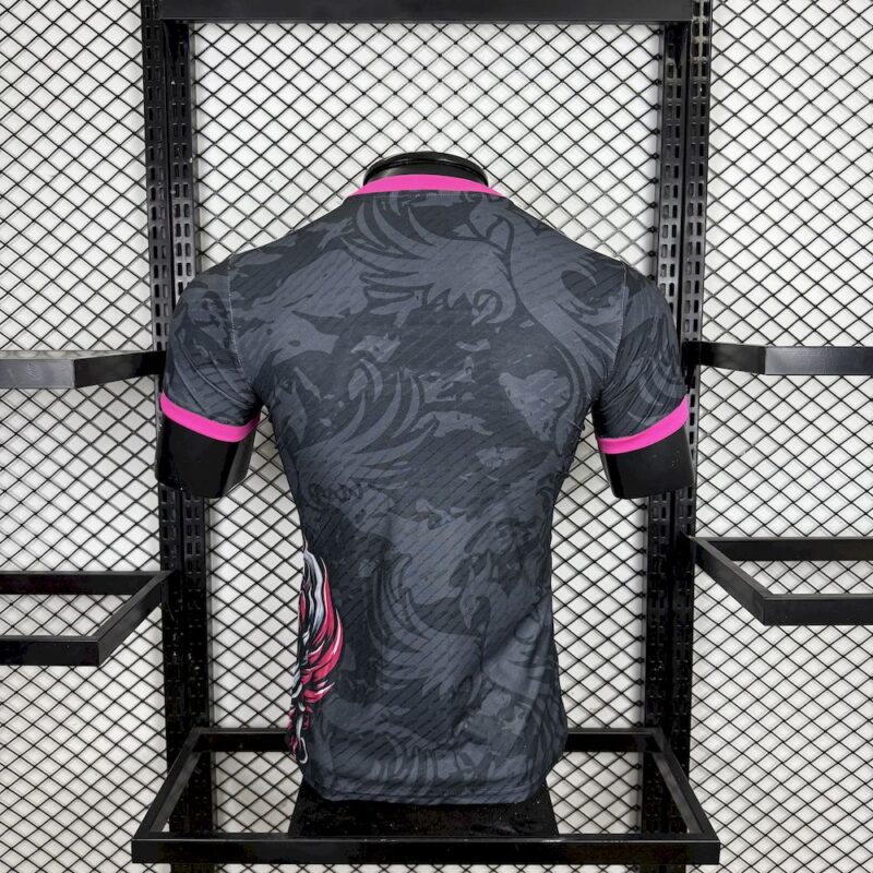 Liverpool 2025/26 Special Edition Jersey Player Version - Image 2