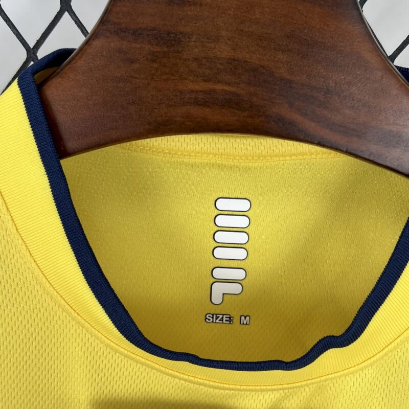 Scotland 2002 Away Retro Jersey - Image 4