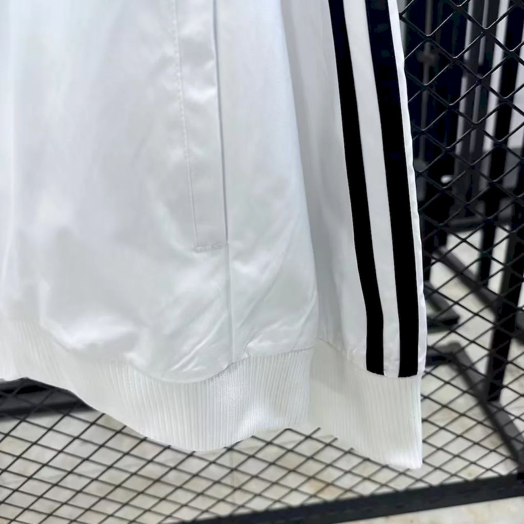 Colo Colo 2025 Anniversary White Windbreaker - Image 4