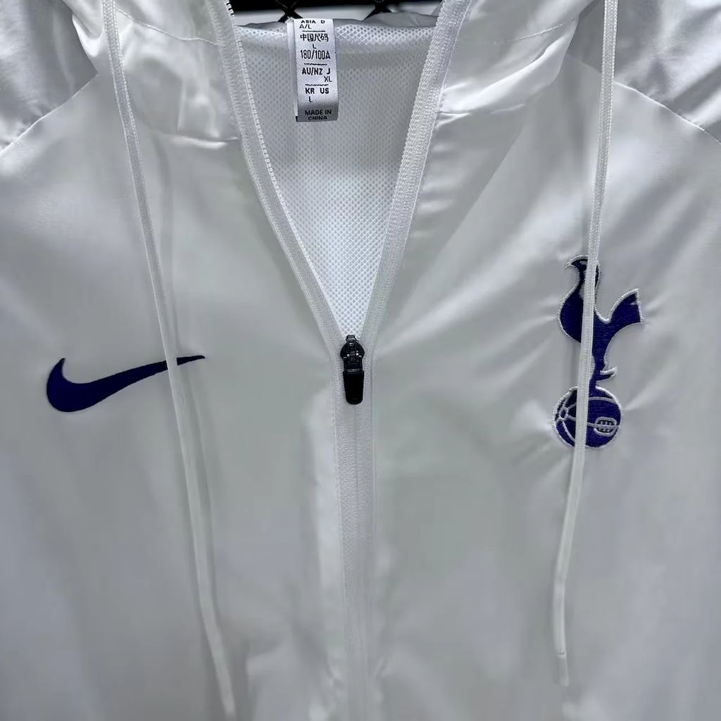 Tottenham Hotspur 2025 White Windbreaker - Image 6
