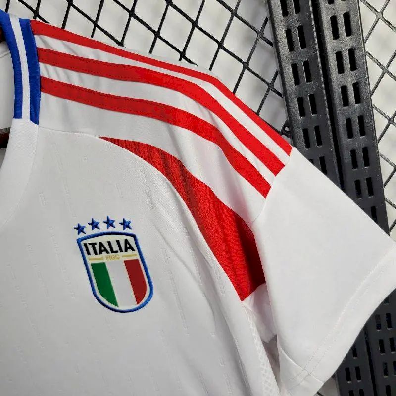Italy 2024/25 Euro Away Jersey - Image 8