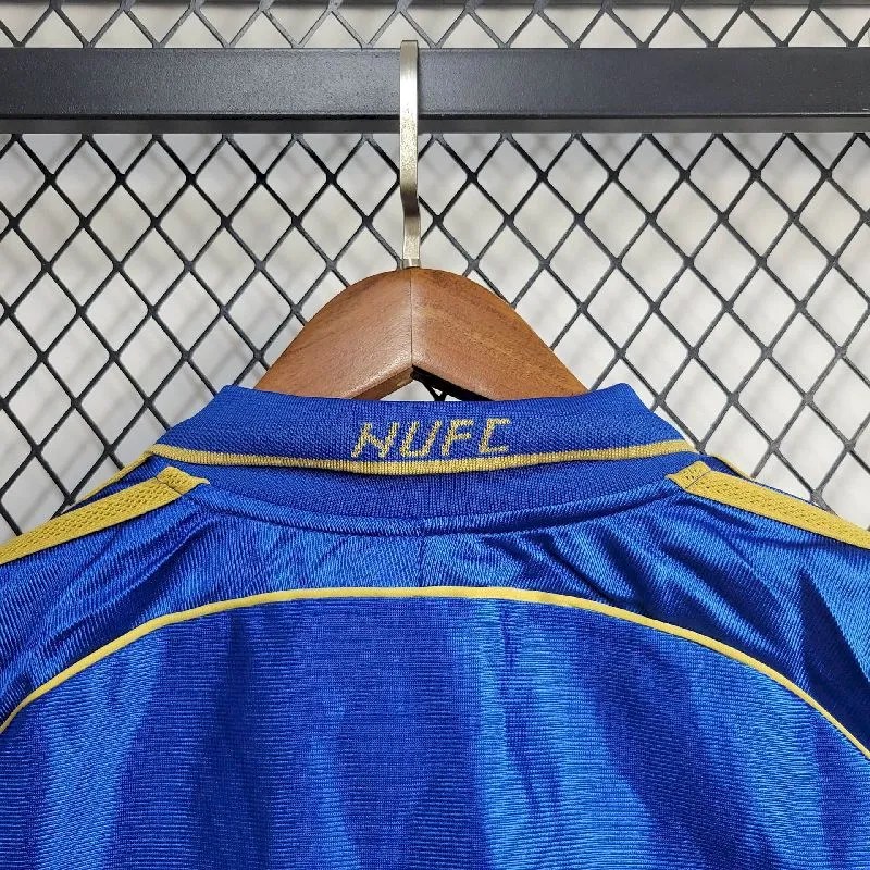 Newcastle United 1998/99 Away Retro Jersey - Image 8