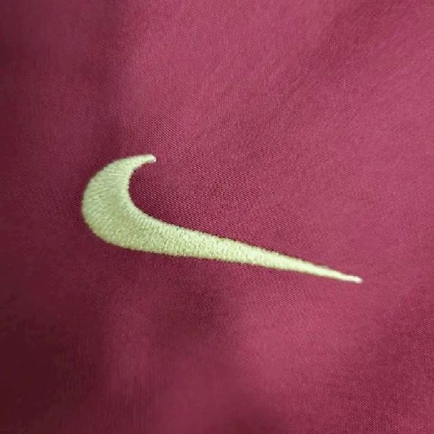 Arsenal 2005/06 Home Long Sleeve Retro Jersey - Image 4