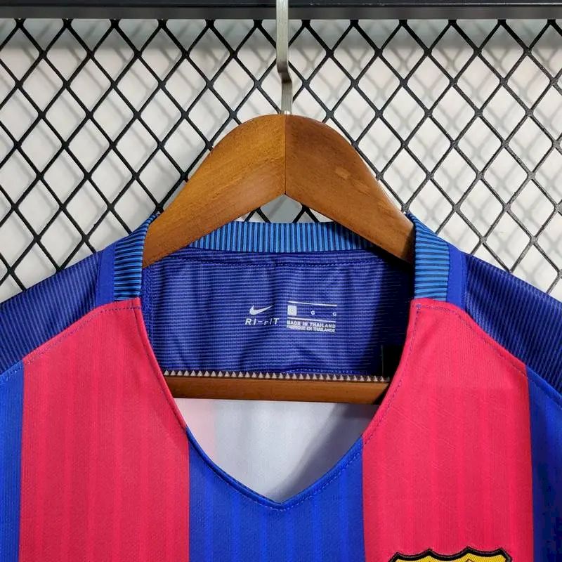 Barcelona 2016/17 Home Retro Jersey - Image 7