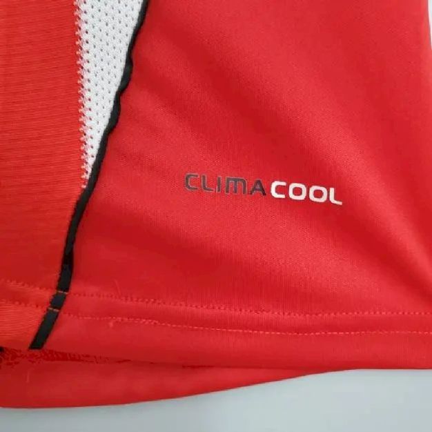 Bayern Munich 2010/11 Home Retro Jersey - Image 9