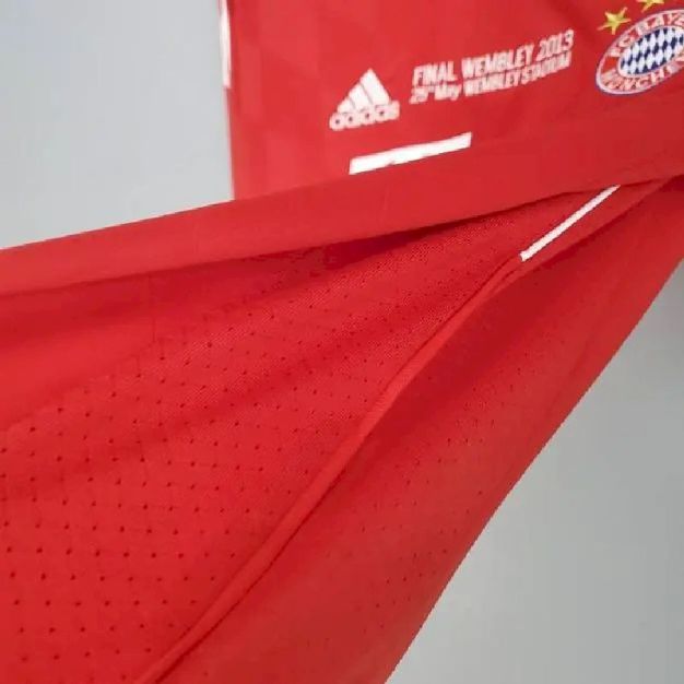 Bayern Munich 2013/14 Home Champions League Long Sleeve Retro Jersey - Image 7