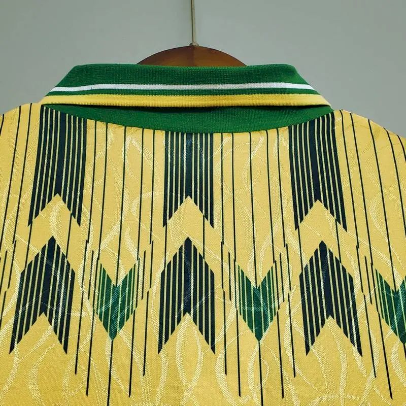 Celtic 1991/92 Away Retro Jersey - Image 8