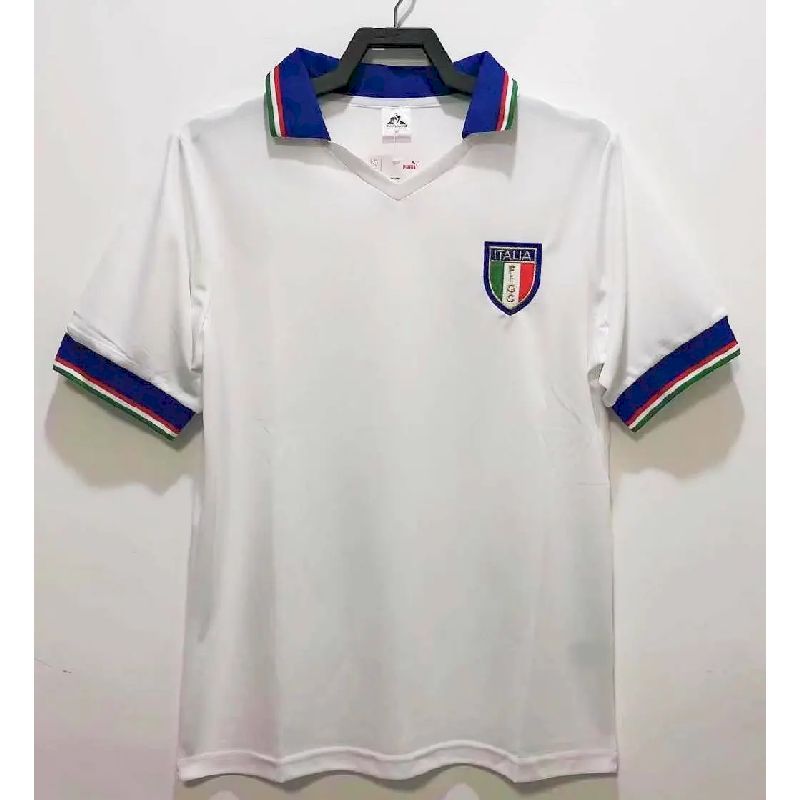 Italy 1982 Away Retro Jersey - Image 3