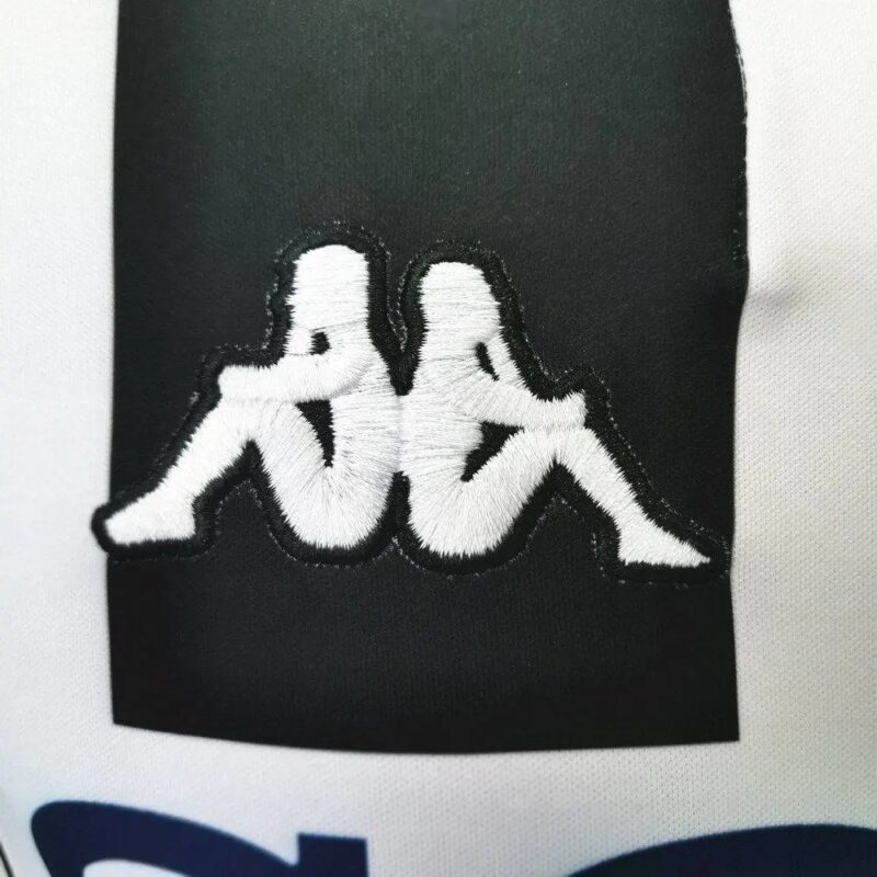 Juventus 1997/98 Home Long Sleeves Retro Jersey - Image 3