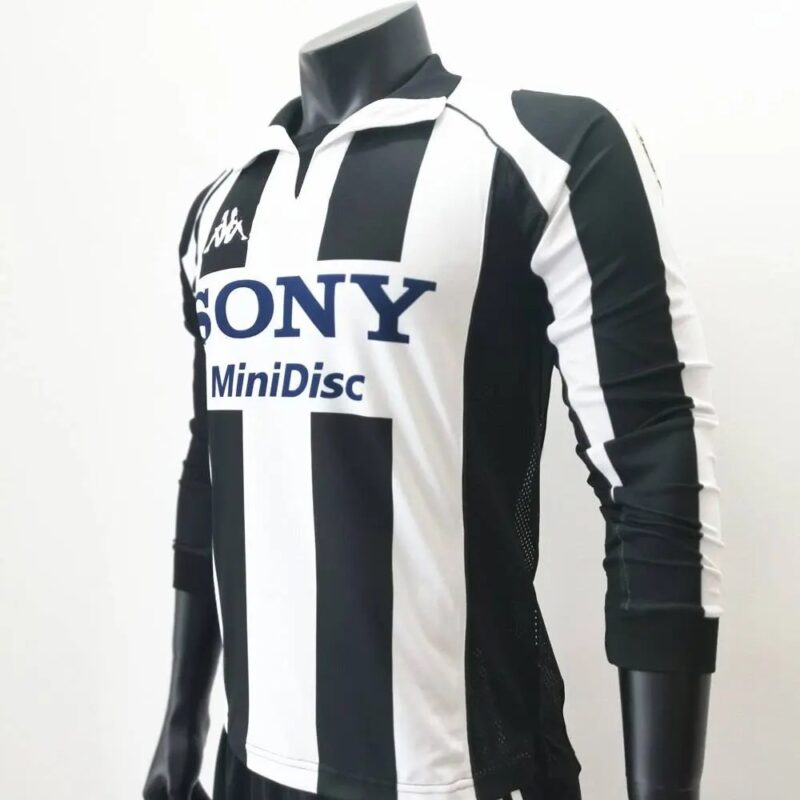 Juventus 1997/98 Home Long Sleeves Retro Jersey - Image 6