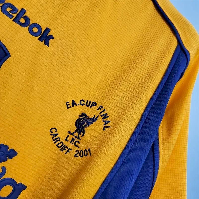 Liverpool 2000/01 Away Retro Jersey - Image 3