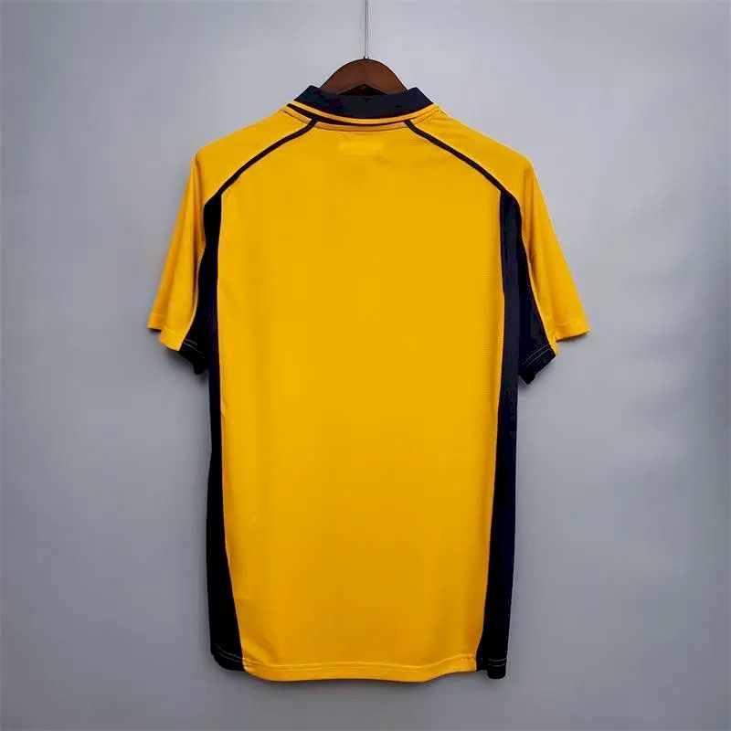 Liverpool 2000/01 Away Retro Jersey - Image 9