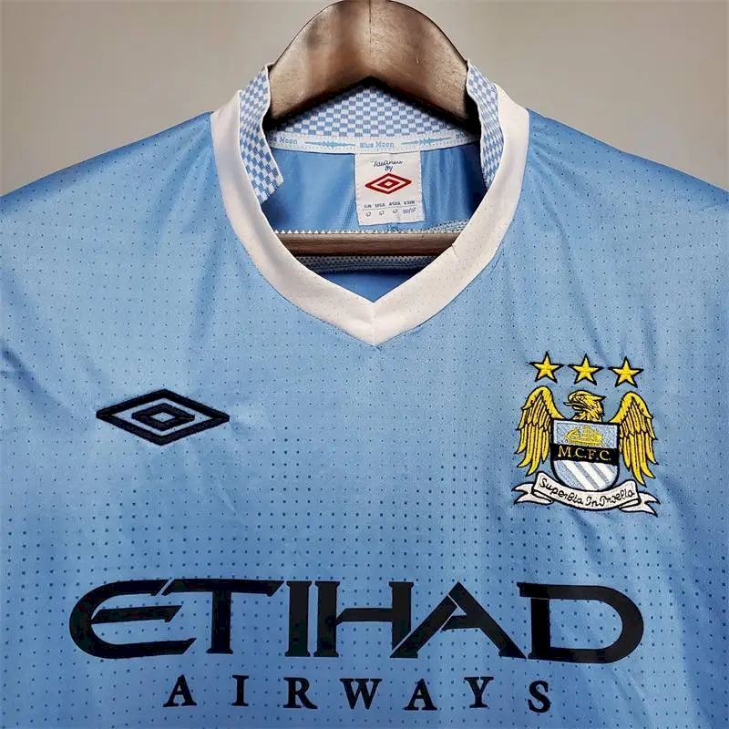 Manchester City 2011/12 Home Retro Jersey - Image 2