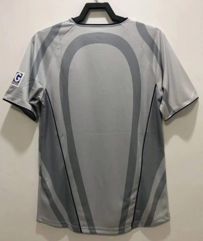 Paris Saint-Germain 2001-2002 Away Retro Jersey - Image 7