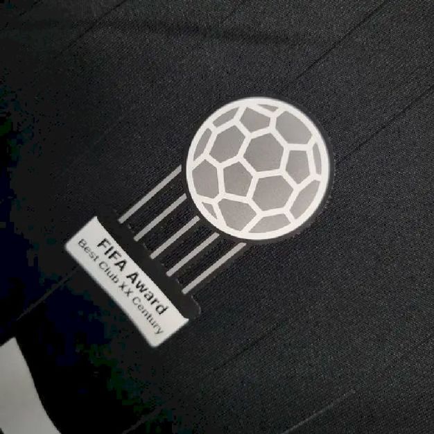 Real Madrid 2006/07 Away Retro Jersey - Image 8