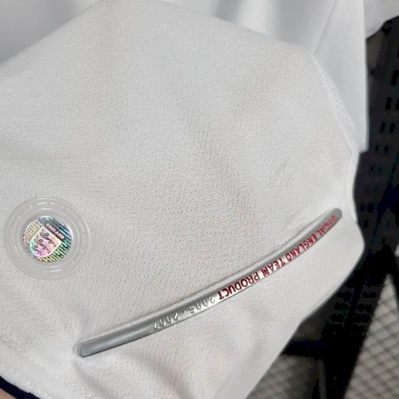 England 2005 Home Retro Jersey - Image 8