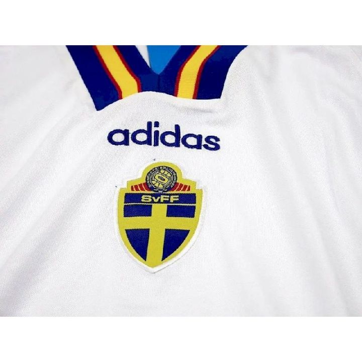 Sweden 1994-96 Away Retro Jersey - Image 2