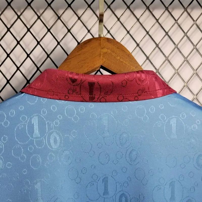 West Ham United 1995/97 Away Retro Jersey - Image 9