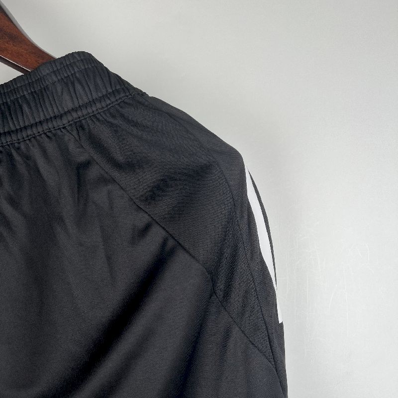 Colo Colo 2024/25 Home Shorts - Image 6