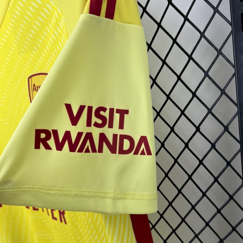 Arsenal 2025/26 Yellow goalkeeper Jersey - Image 3