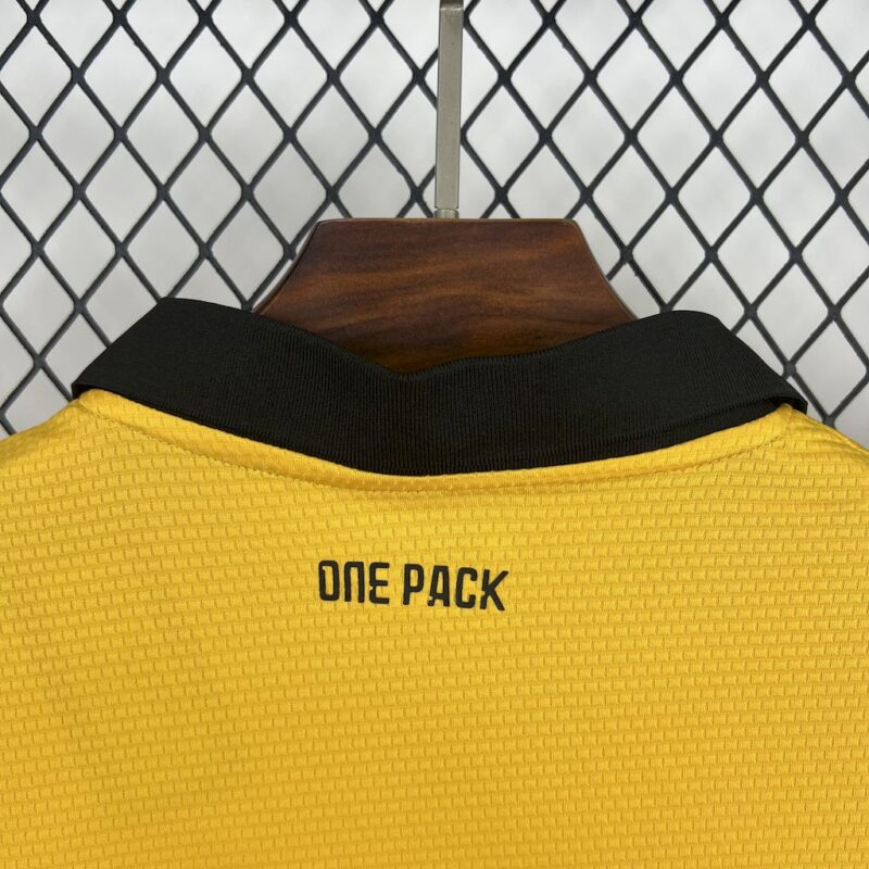 Wolves 2025/26 Home Jersey - Image 3