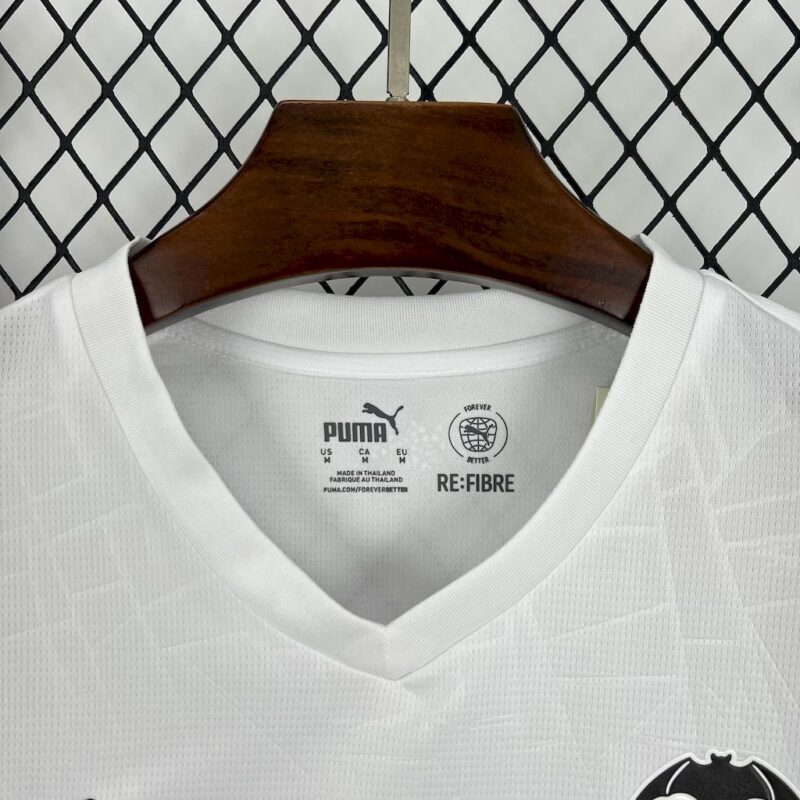 Valencia CF 2025/26 Home Jersey - Image 9