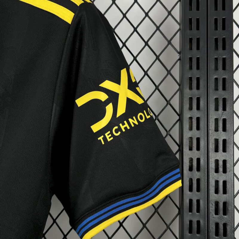 Manchester United 2025/26 Third Jersey - Image 5