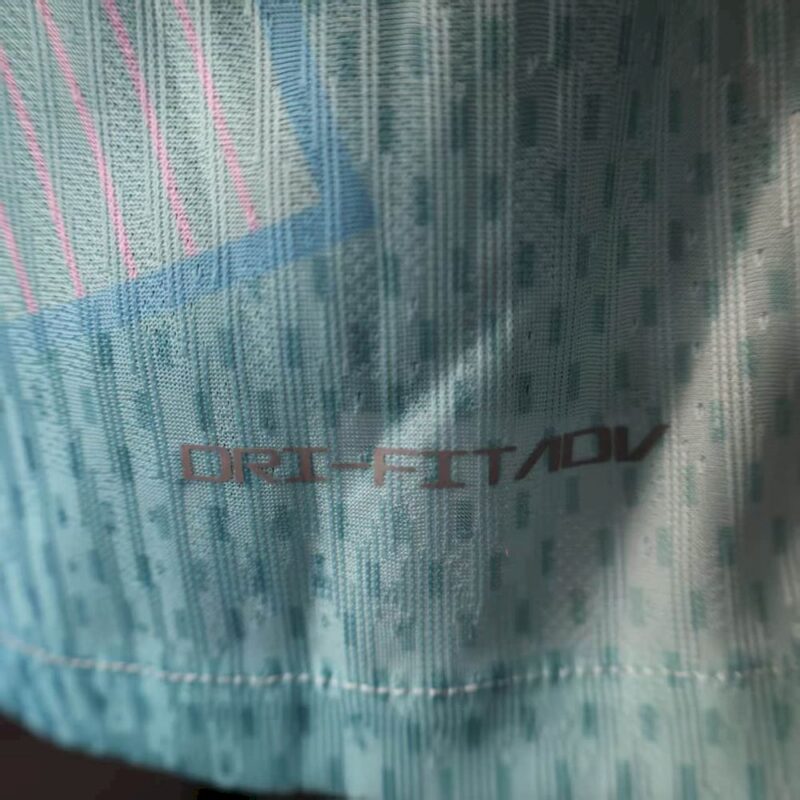 Barcelona 2025/26 Bule Special Edition Jersey Player Version - Image 9