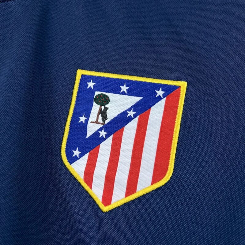 Atletico Madrid 2002/03 Away Retro Jersey - Image 4