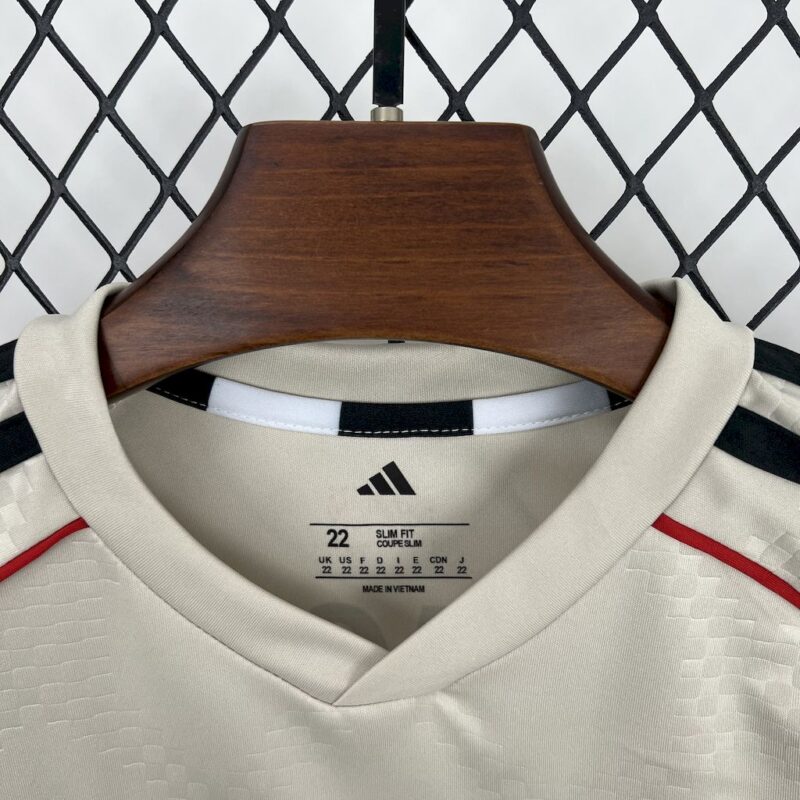 Benfica 2025/26 Away Kids Kit - Image 11