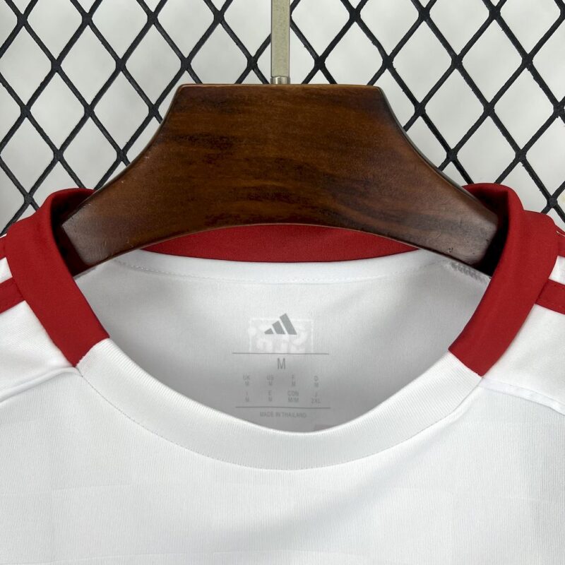 Benfica 2025/26 Third Jersey - Image 9