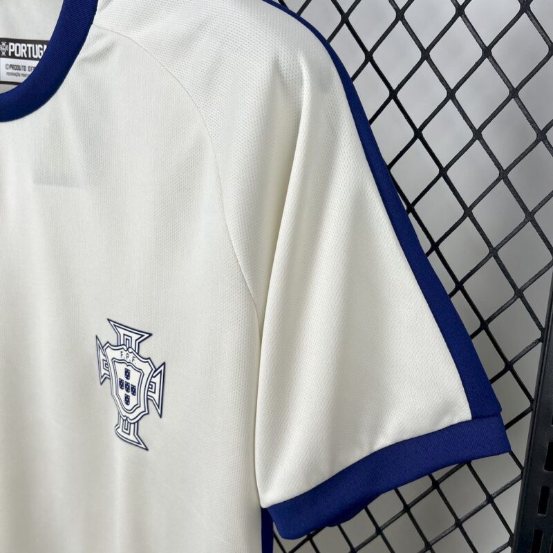 Portugal 2025/26 C Ronaldo European Cup cheering T-shirt Jersey - Image 4