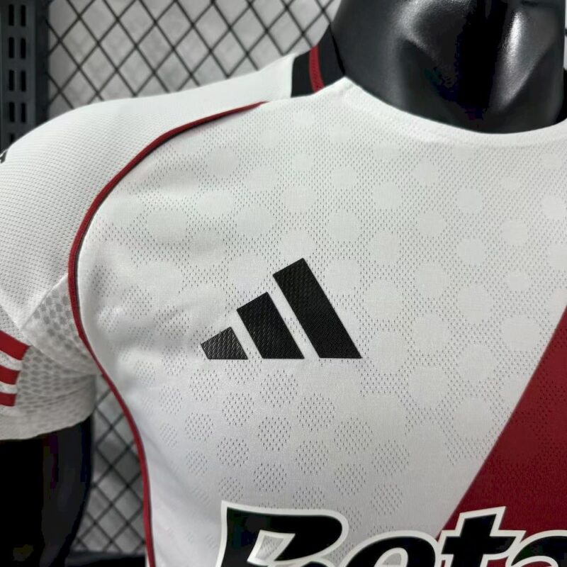 River Plate 2025/26 Home Jersey Player Version - Image 4
