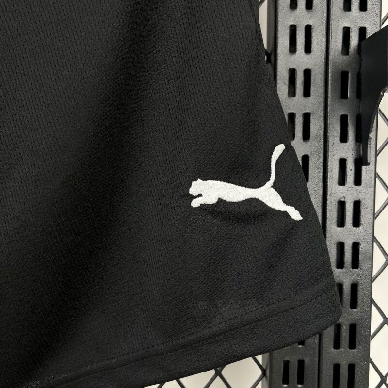 AC Milan 2025/26 Home Shorts - Image 4