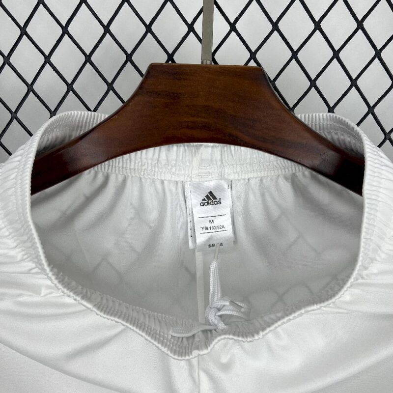 Ajax 2025/26 Home Shorts - Image 6