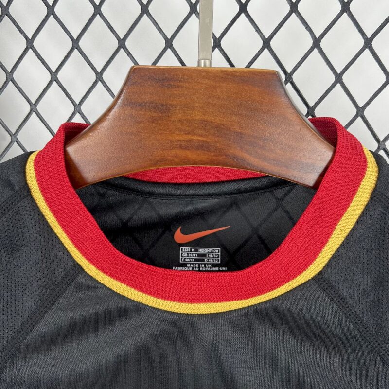 Belgium 2000 Away Retro Jersey - Image 6