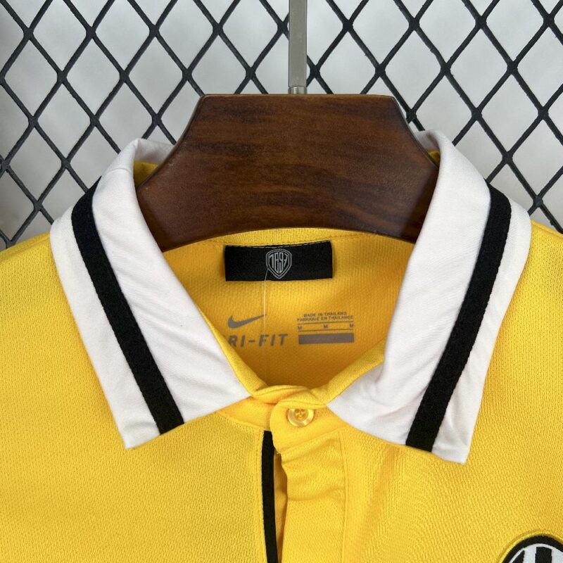 Juventus 2013/14 Third Retro Jersey - Image 9