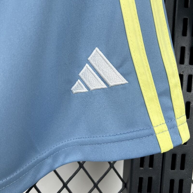 Juventus 2025/26 Away Shorts - Image 4