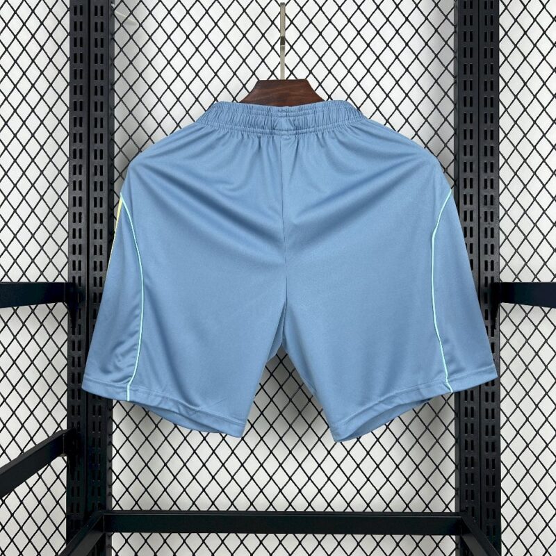 Juventus 2025/26 Away Shorts - Image 2