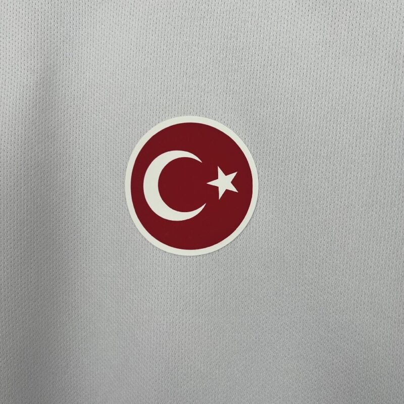 Galatasarays 2025/26 Away Jersey - Image 7