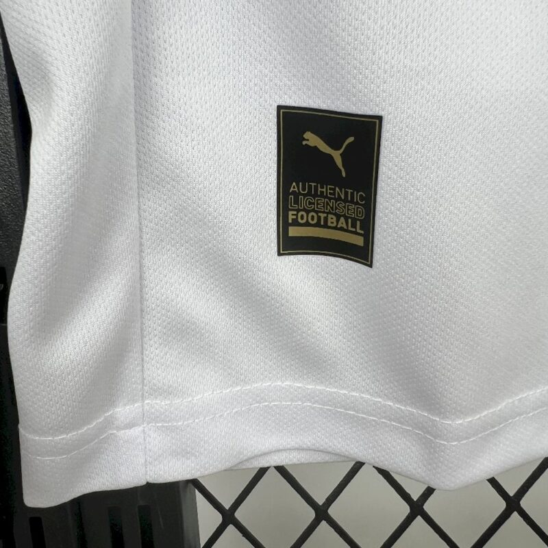 Galatasarays 2025/26 Away Jersey - Image 3