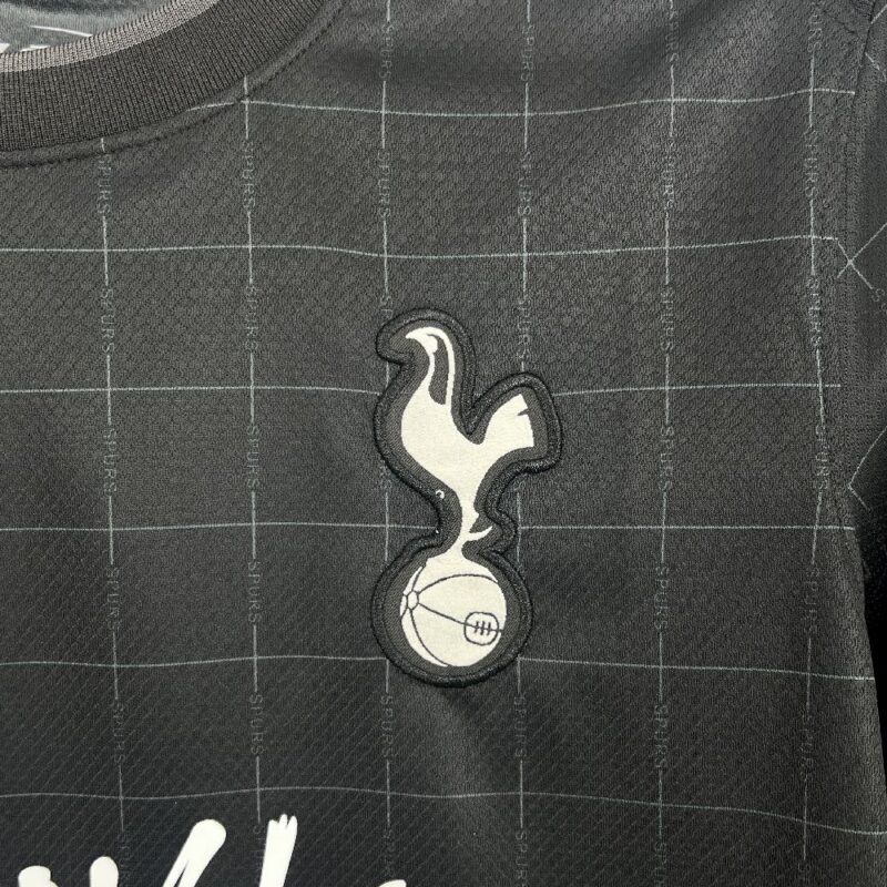 Tottenham Hotspur 2025/26 Stray Kids x London, England Limited Edition Jersey - Image 7