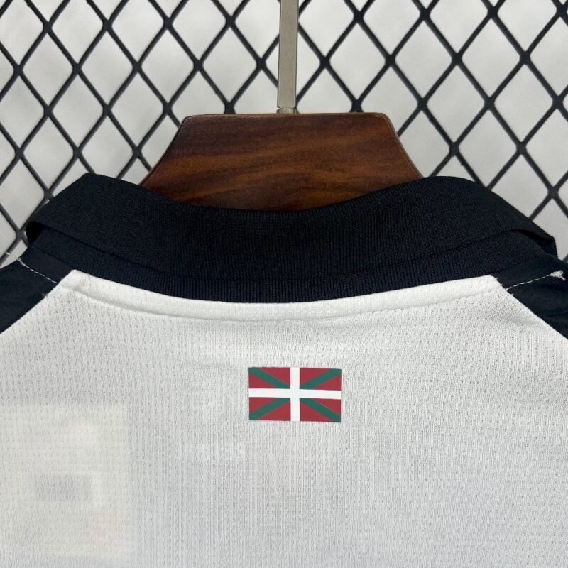 Deportivo Alaves 2025/26 Away Jersey - Image 4