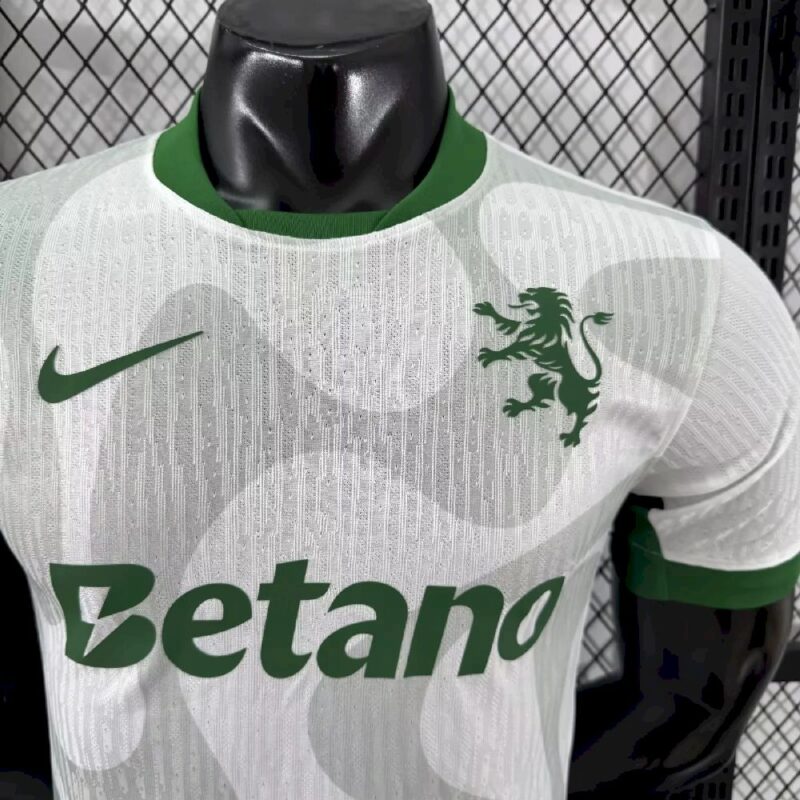 Sporting CP 2025/26 Away Jersey Player Version - Image 5
