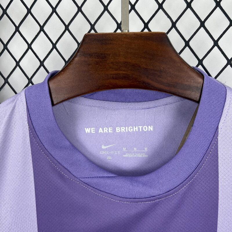 Brighton & Hove Albion 2025/26 Away Jersey - Image 7