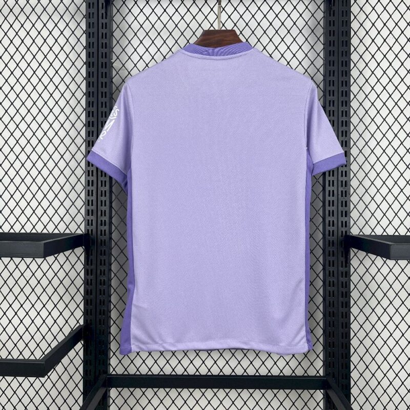 Brighton & Hove Albion 2025/26 Away Jersey - Image 2